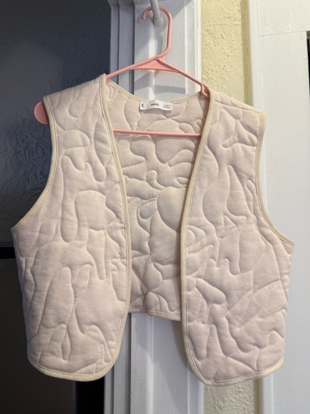 Mango quilted crop vest